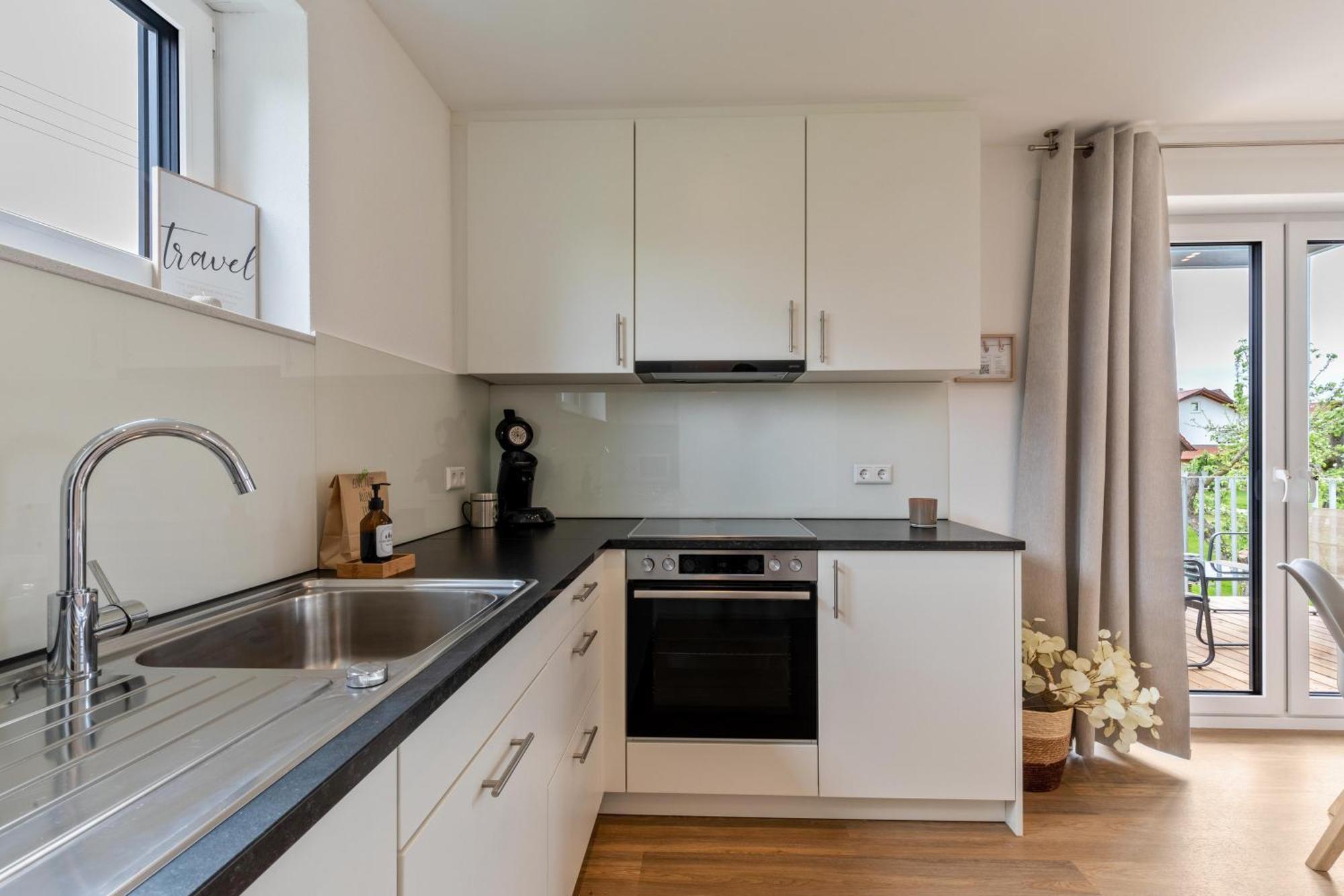 Studio 4 Parkside Apartments 金茨堡 外观 照片